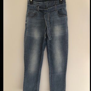 High Waisted Crop Jeans